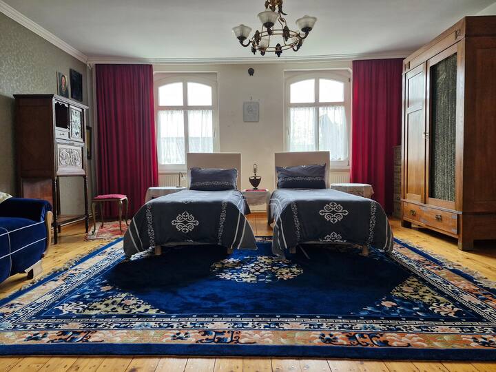 საძინებელი 2