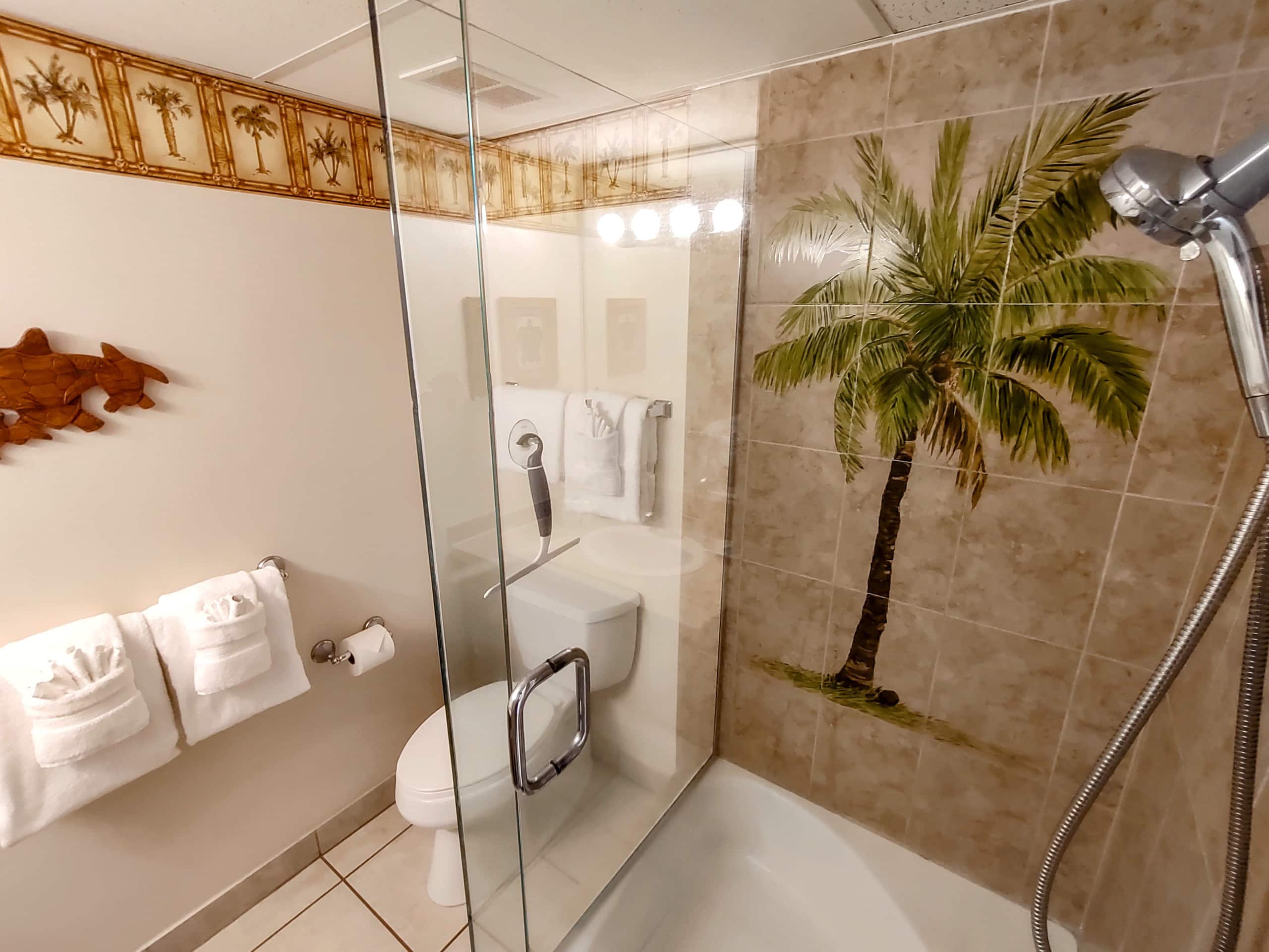 Oceanfront King Bed Renovated Maui Kai Condo MK806 - Image 40