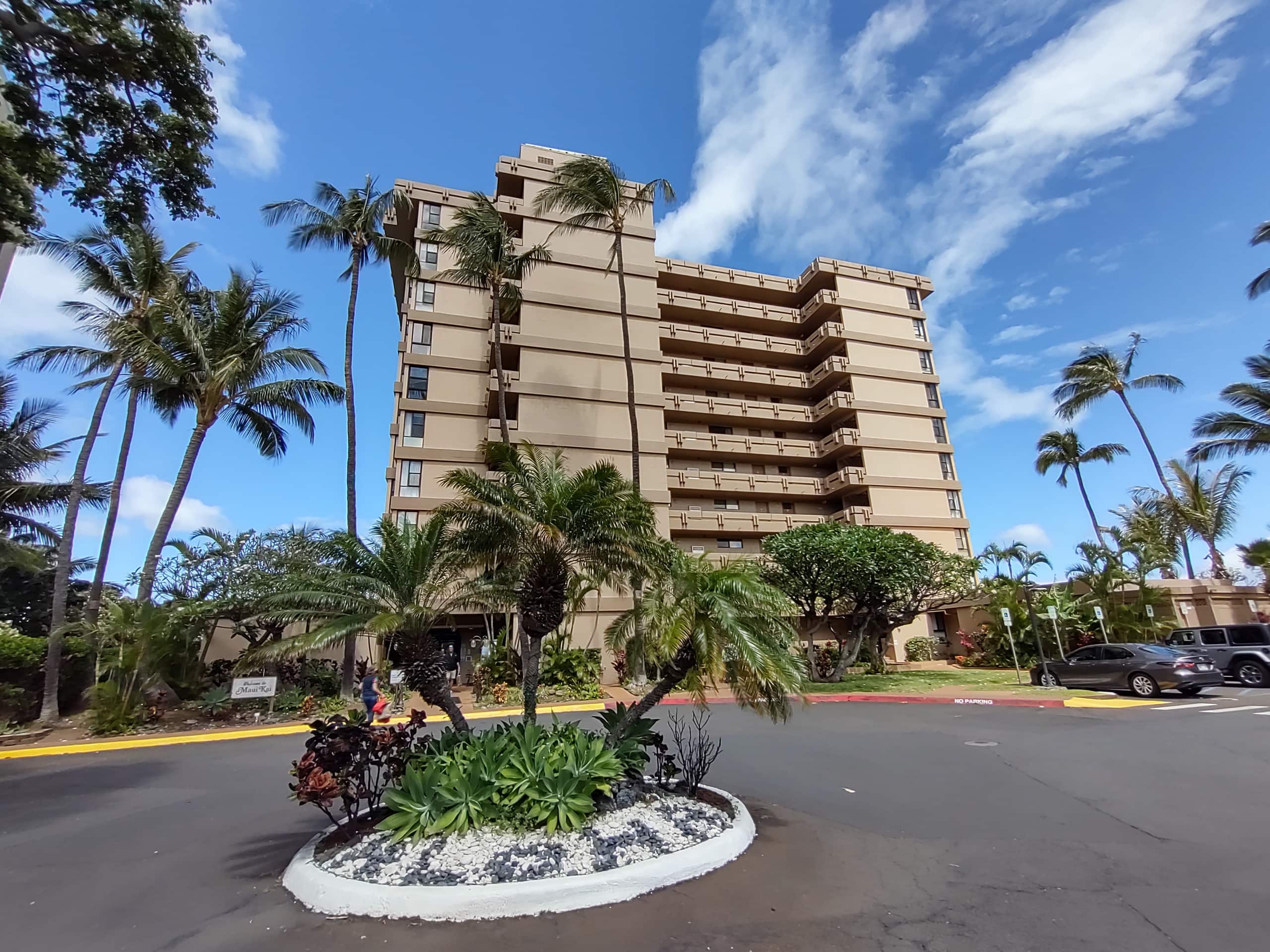 Oceanfront King Bed Renovated Maui Kai Condo MK806 - Image 79