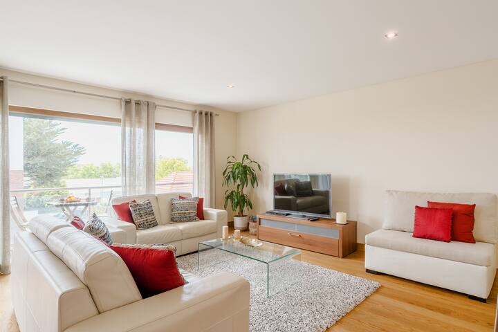 SunnyCosy Cascais Apartment – Seaside Cascais gallery image 2