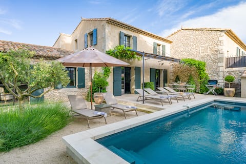 Luxe air-con villa heated private pool, Eygalieres