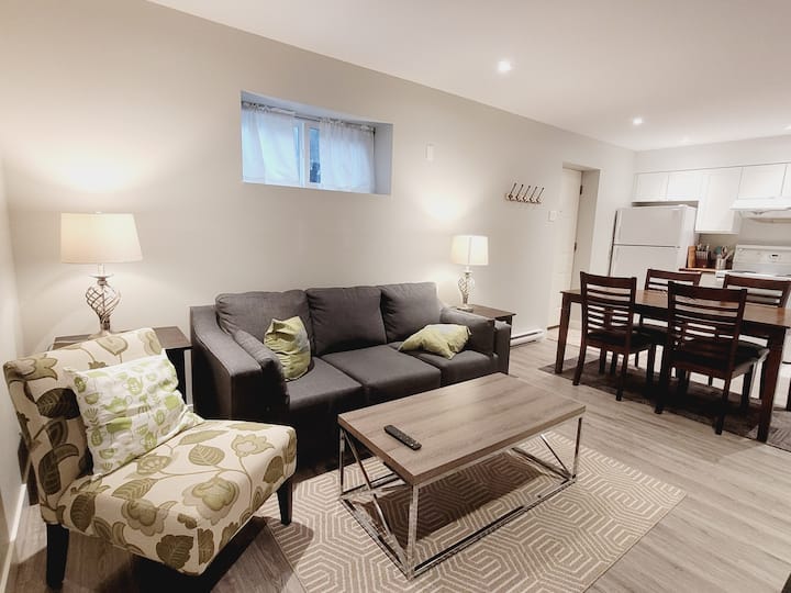 Guest Suite In Burnaby - New Westminster