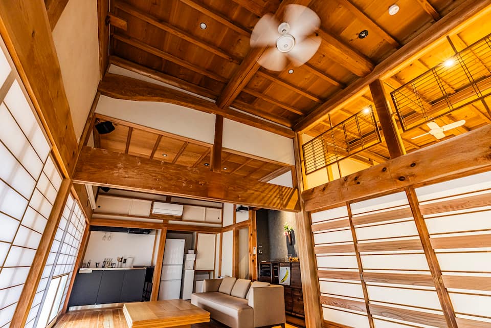 A countryside inn for one group a day, Aoi Ward, Shizuoka, Japan, photo 4 of 10