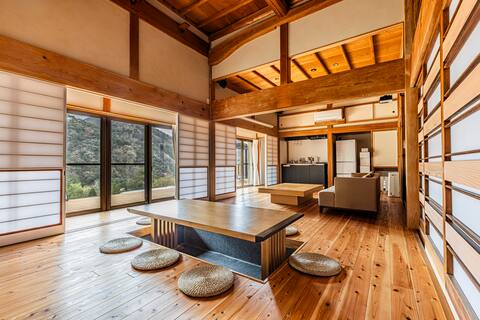 An inn where you can spend the morning in Satoyama