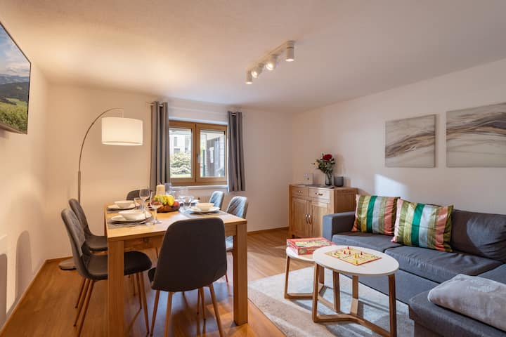 Familien - Gruppen - Terrasse - Netflix - Zillertal