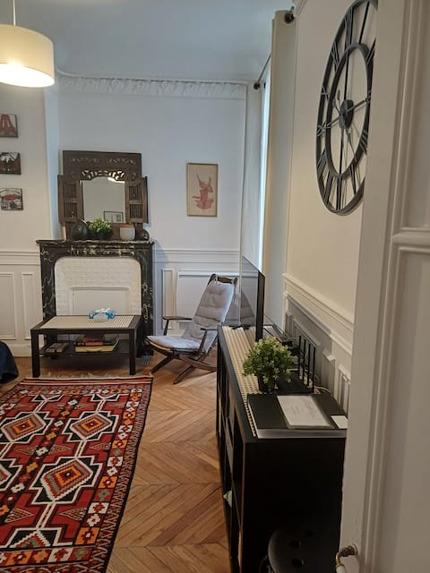 Successful Airbnb property: Apartement in the heart of Paris! in Paris