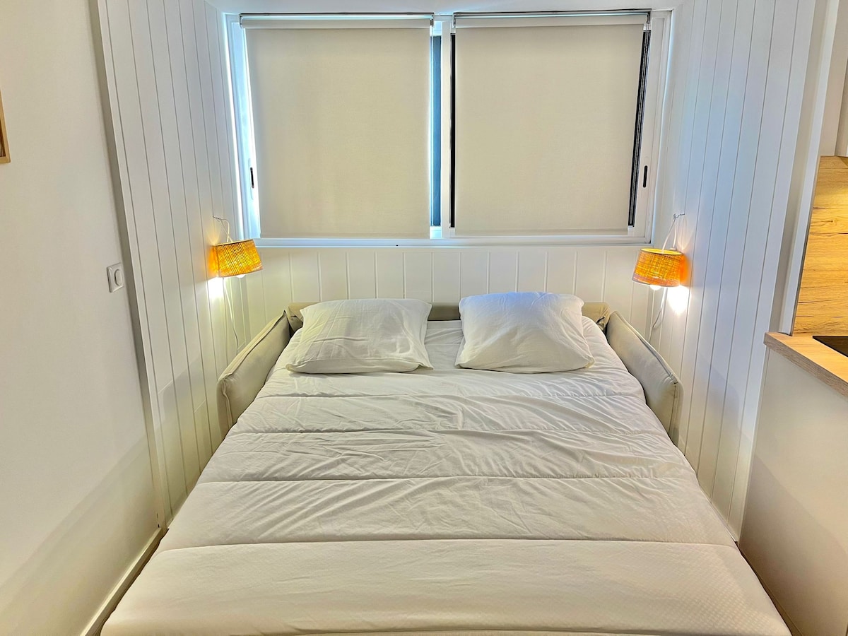 Ambienti i dhomës së gjumit