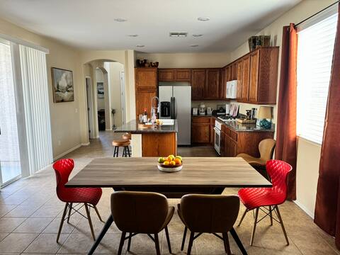Modern Mid-Century - Red Rock Retreat