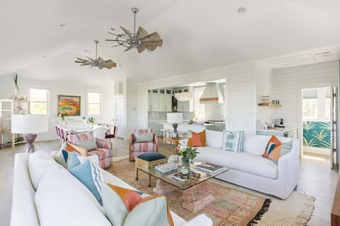Successful Airbnb property: Chic Shellter in Bald Head Island