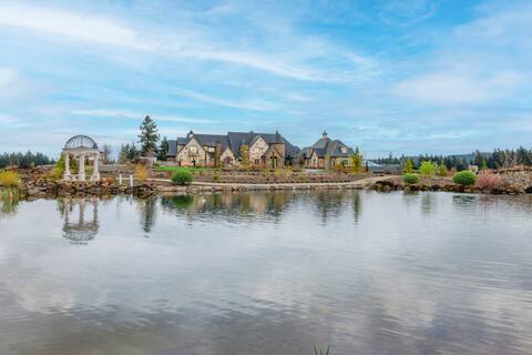 The Chateau de Lis - A Luxury Old World Resort