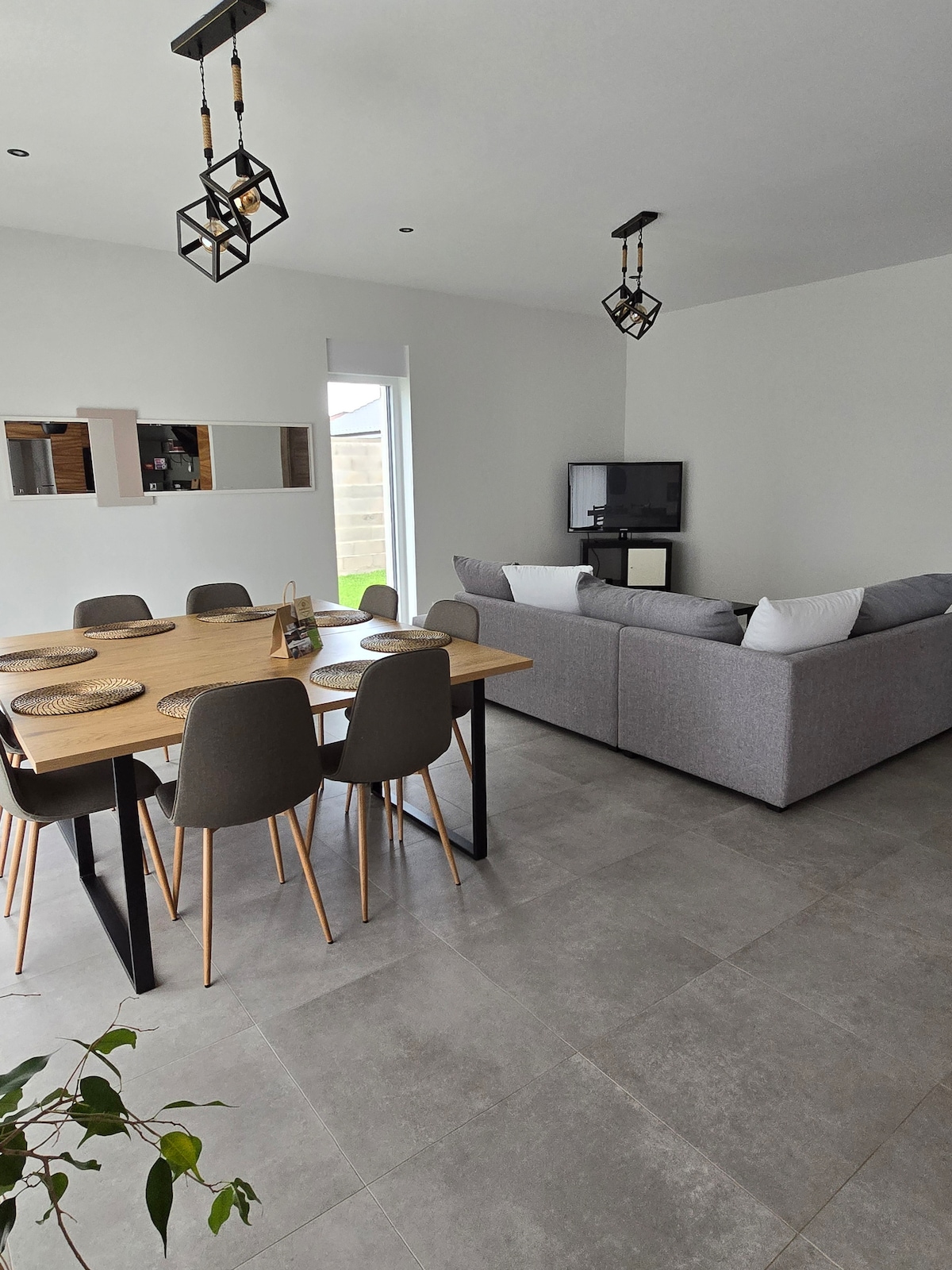 Annuncio Airbnb popolare: L'Escale - large house - Vosges a Saint Dié Des Vosges