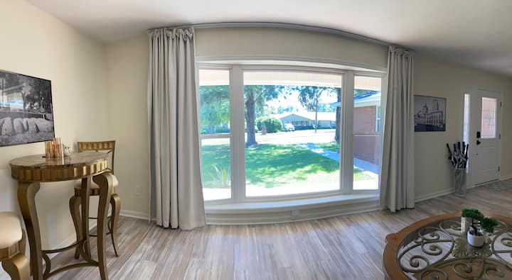 Home Sweet Newly Renovated Home! - Tallahassee, FL