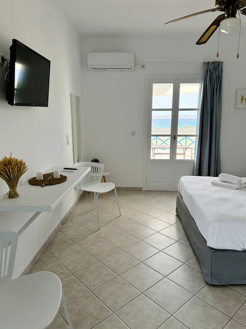 Apartment in Schinoussa