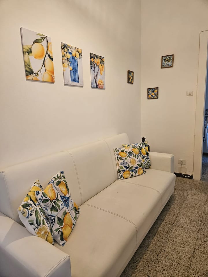 Maison Amendola  Confortable  Au Centre De L'ile - Lipari
