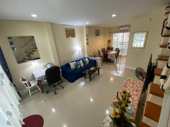 Nine Home @ Lat Krabang Near Suvarnabhumi Airport - Bangkok