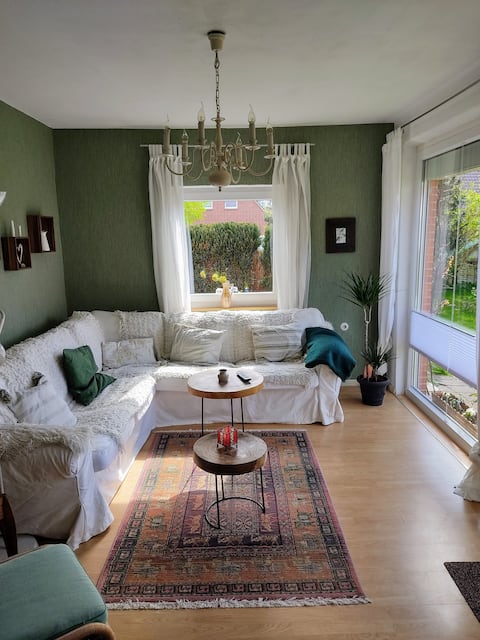 Vacation home/apartment Papenburg • Garden • Parking