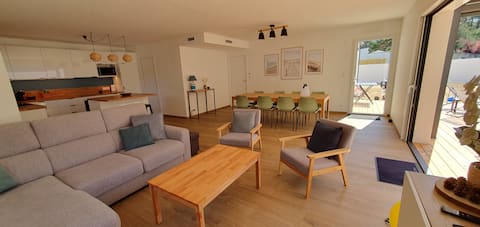 Propriété Airbnb réussie: La Balise Jaune, house 4 bedrooms, edge of forest à Saint Jean De Monts