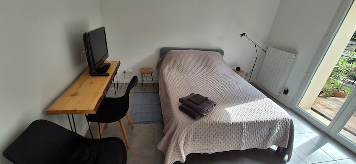 Chambre Indépendante 2 Pers. - Chanteloup-en-Brie