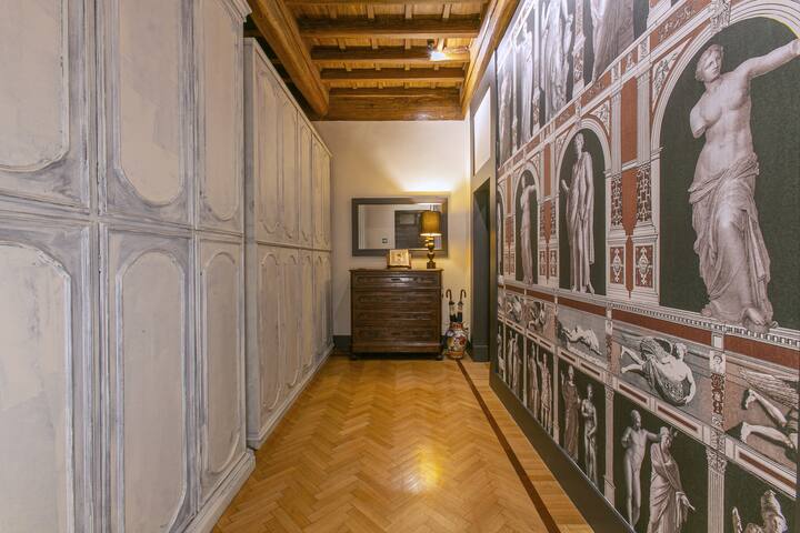 Pantheon Palazzo Nari Terrace #12 gallery image 3