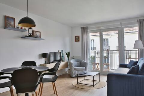 Top performing Airbnb: Starry in SO/quiet and wooded street/free parking in Saint Ouen Sur Seine