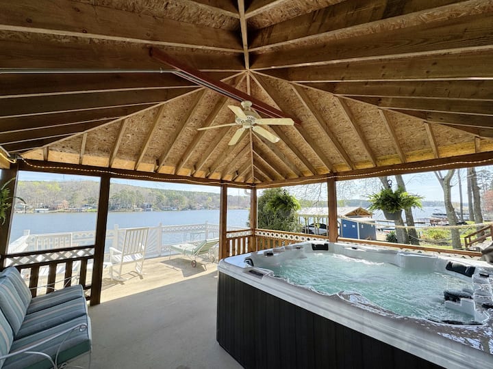 Lake Tillery Lake House Vacation Rentals North Carolina, United States Airbnb