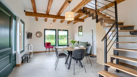 Radosny 3 Apartment Słowińska Aura Rowy