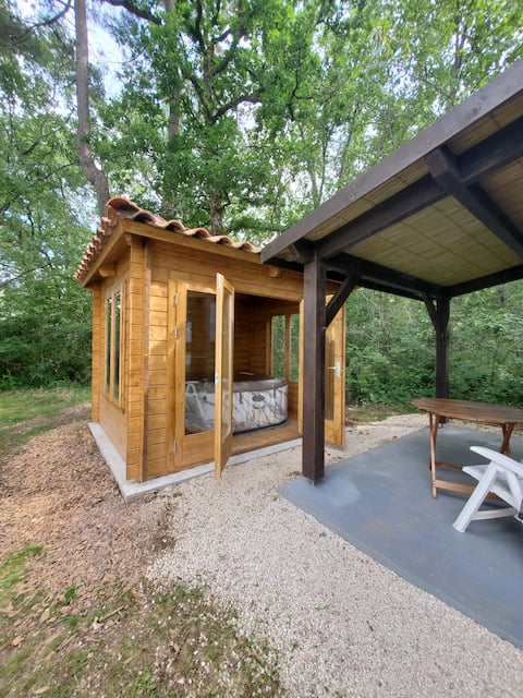 Cabane du Lac – Private Jacuzzi