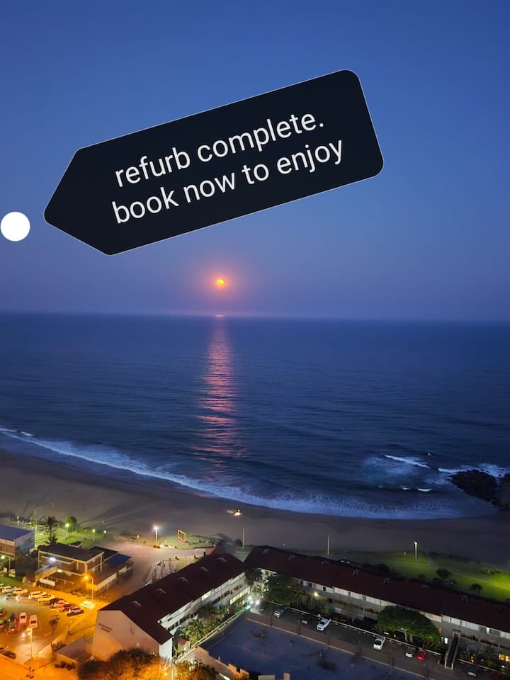 Sea facing apartment 1703 on High tide Amanzimtoti