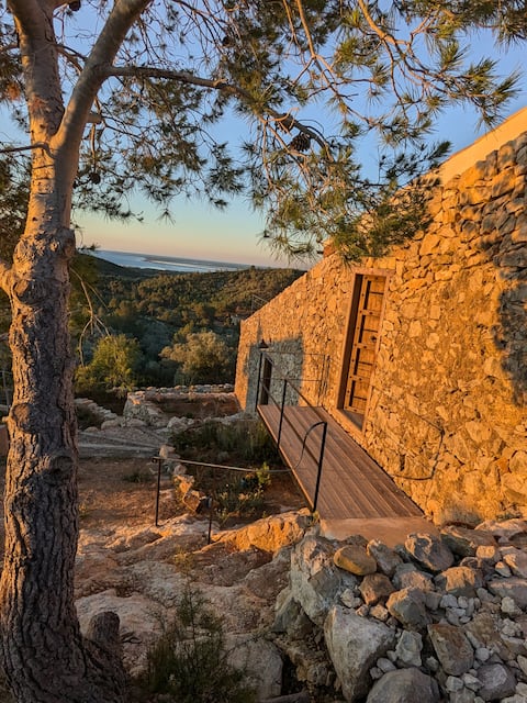Design Ecofinca with spectacular views!