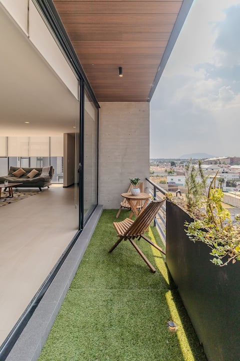 Luxurious penthouse with panoramic view in Metepec