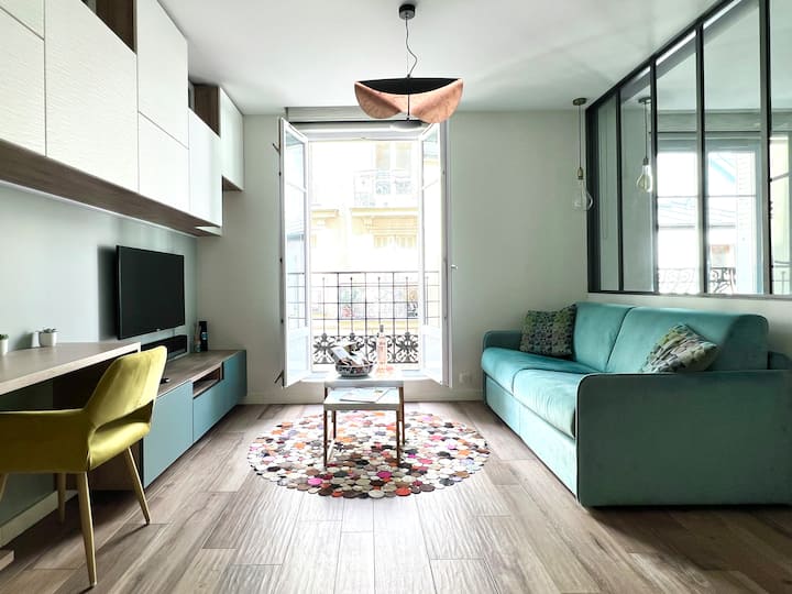 Minimalist Apartment In Paris - Paris