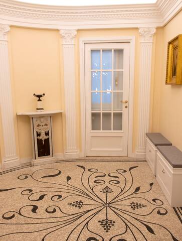 Moon Cove, Villa Borghese Prestige Hideaway gallery image 4