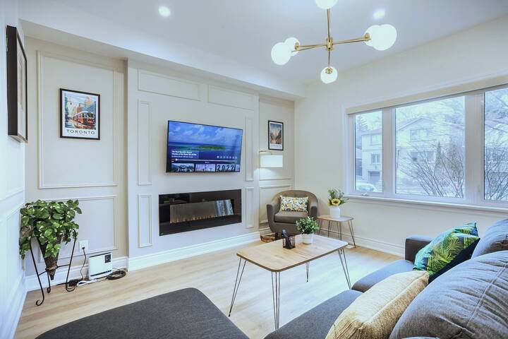 Newly Renovated House Sunnybrook Toronto 3parkings