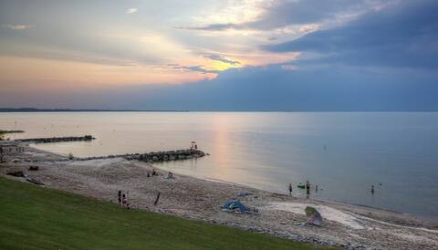 Lake It Easy at Mitiwanga Private Beach!