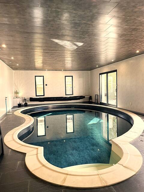 LOFT with 29° indoor pool and movie theater