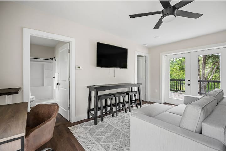 Anchor Cottage: Wake To Beautiful Waterfront Views - Dale Hollow Lake
