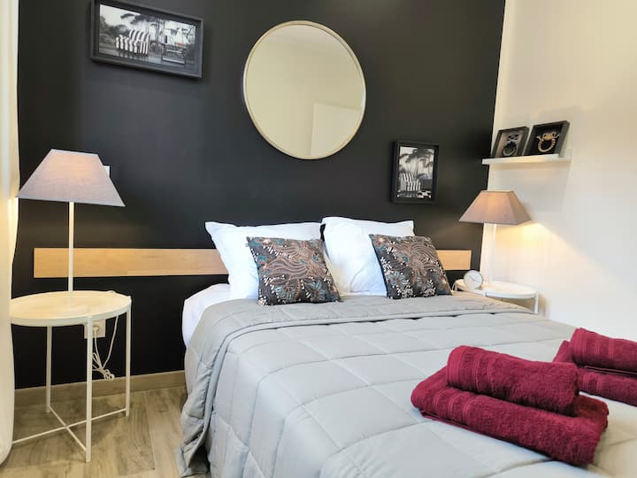 Კეთილი იყოს თქვენი მობრძანება ამ პატარა კოკუნინგის ოთახში, რომელიც ნამდვილი სიმშვიდეა, რომელიც განკუთვნილია აბსოლუტური დასვენების მომენტებისთვის. ✨