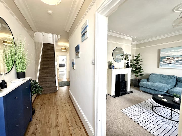 Beautiful Detached House, Garden, Parking, Arcade - Wimborne Minster