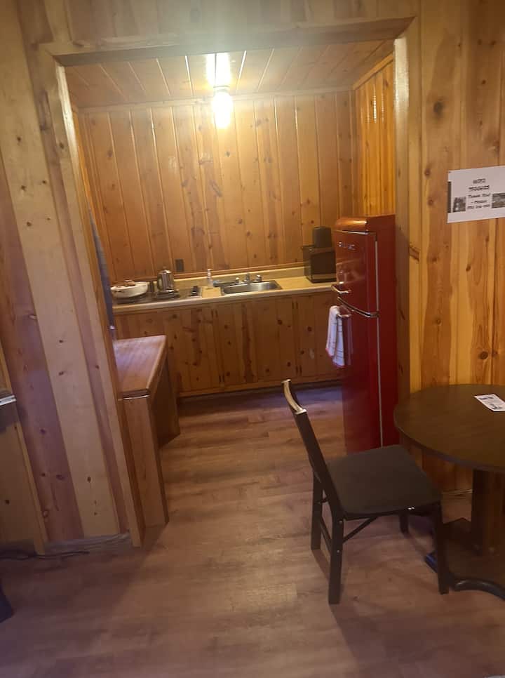 Alana Room #10 - Boulder Creek, CA