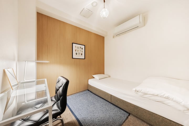 Ako zatvorite vrata, to je privatni prostor.