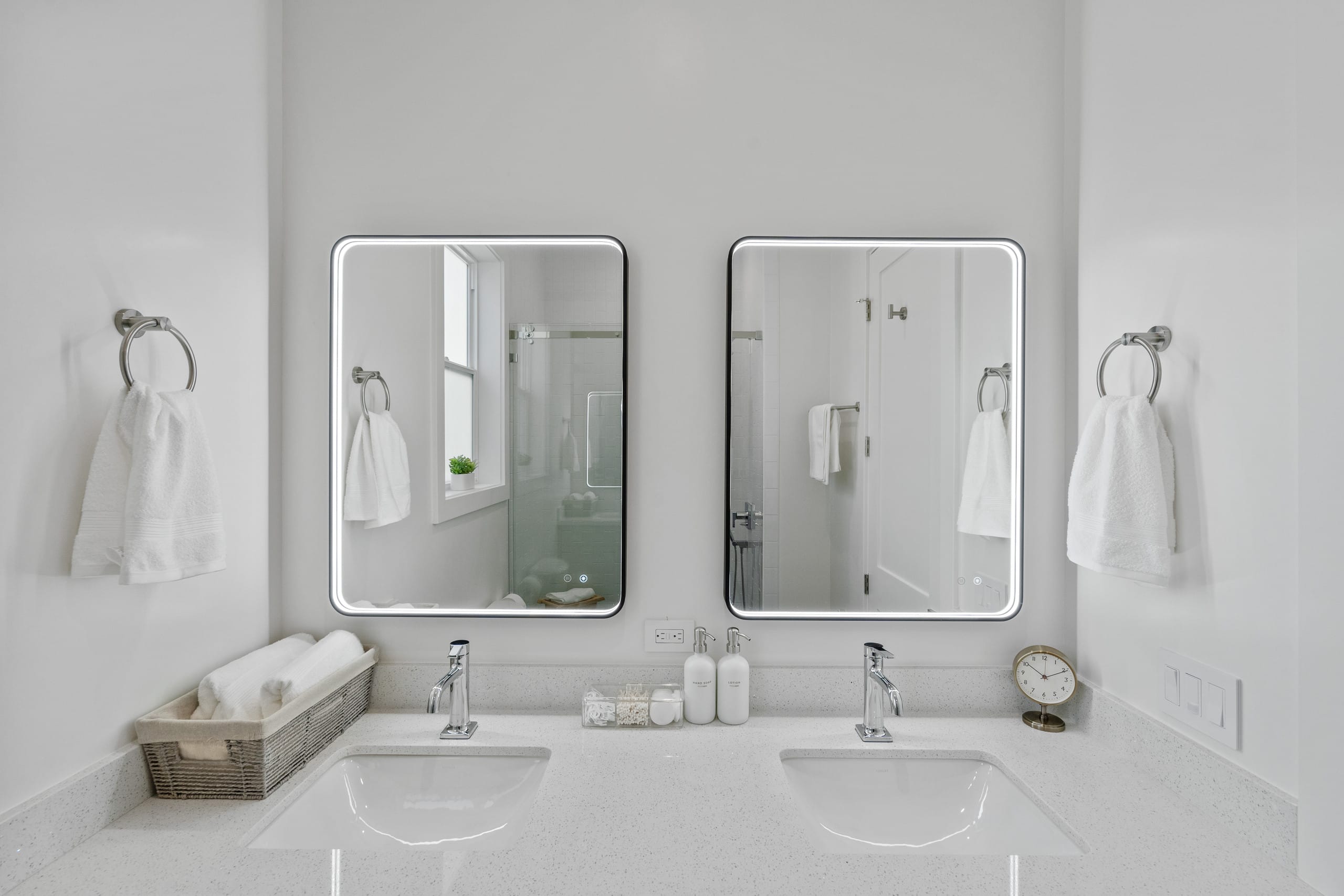 Townhouse in San Francisco · ★5.0 · 3 bedrooms · 3 beds · 2 baths - Image 22