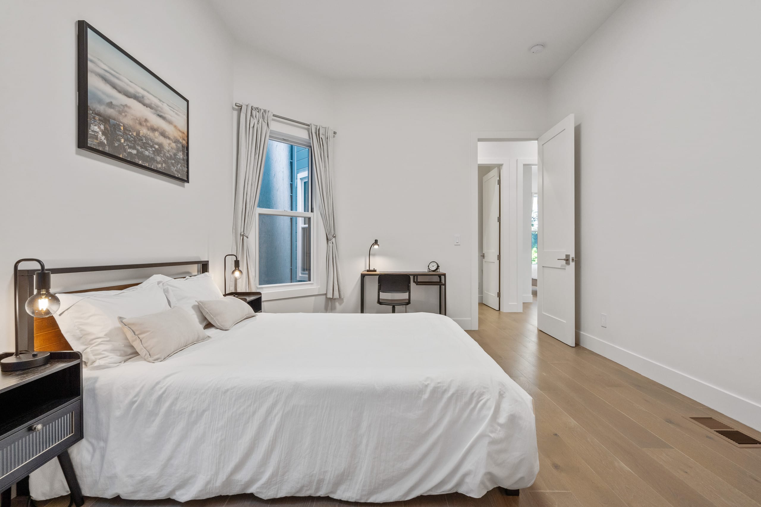 Townhouse in San Francisco · ★5.0 · 3 bedrooms · 3 beds · 2 baths - Image 17