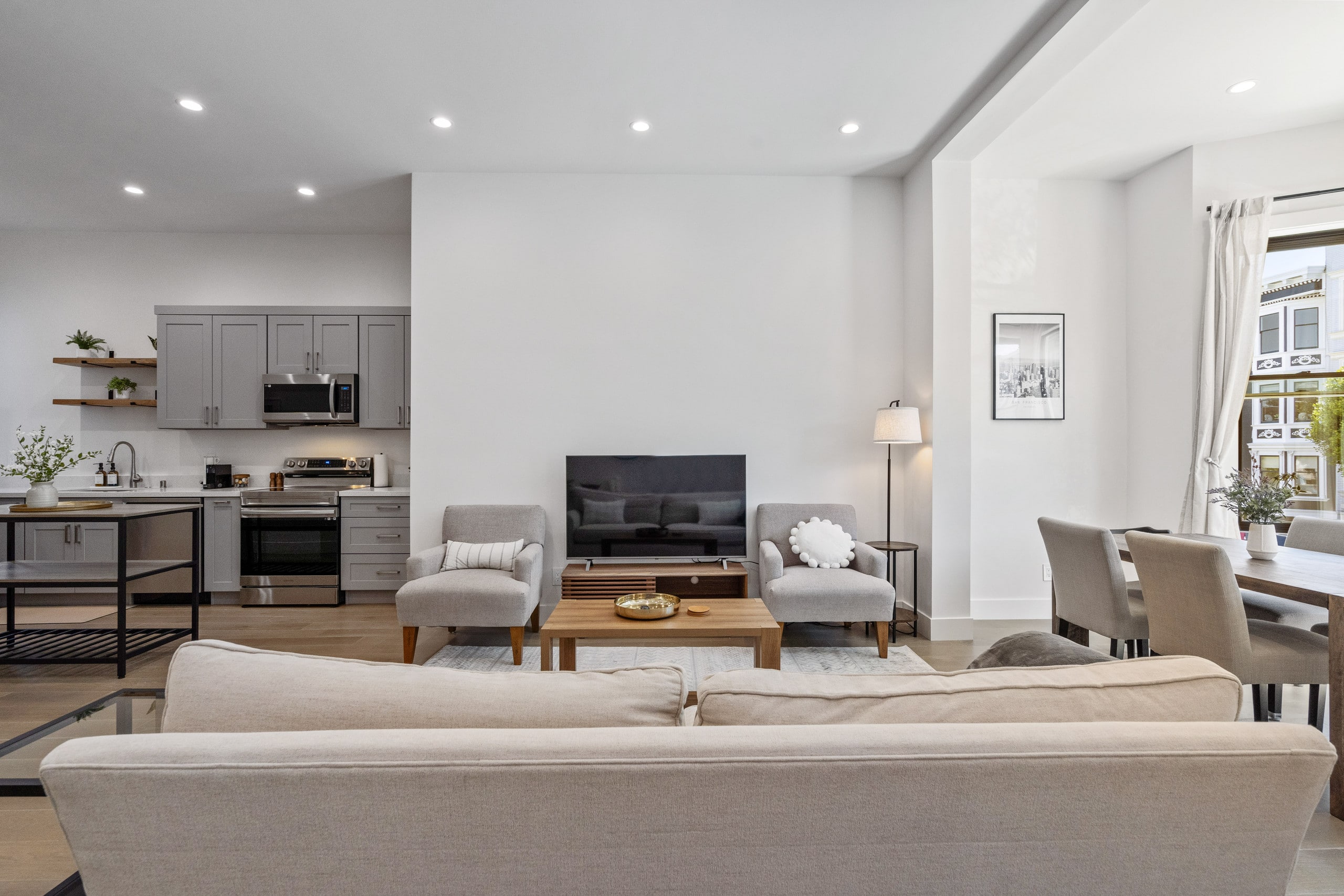 Townhouse in San Francisco · ★5.0 · 3 bedrooms · 3 beds · 2 baths - Image 4