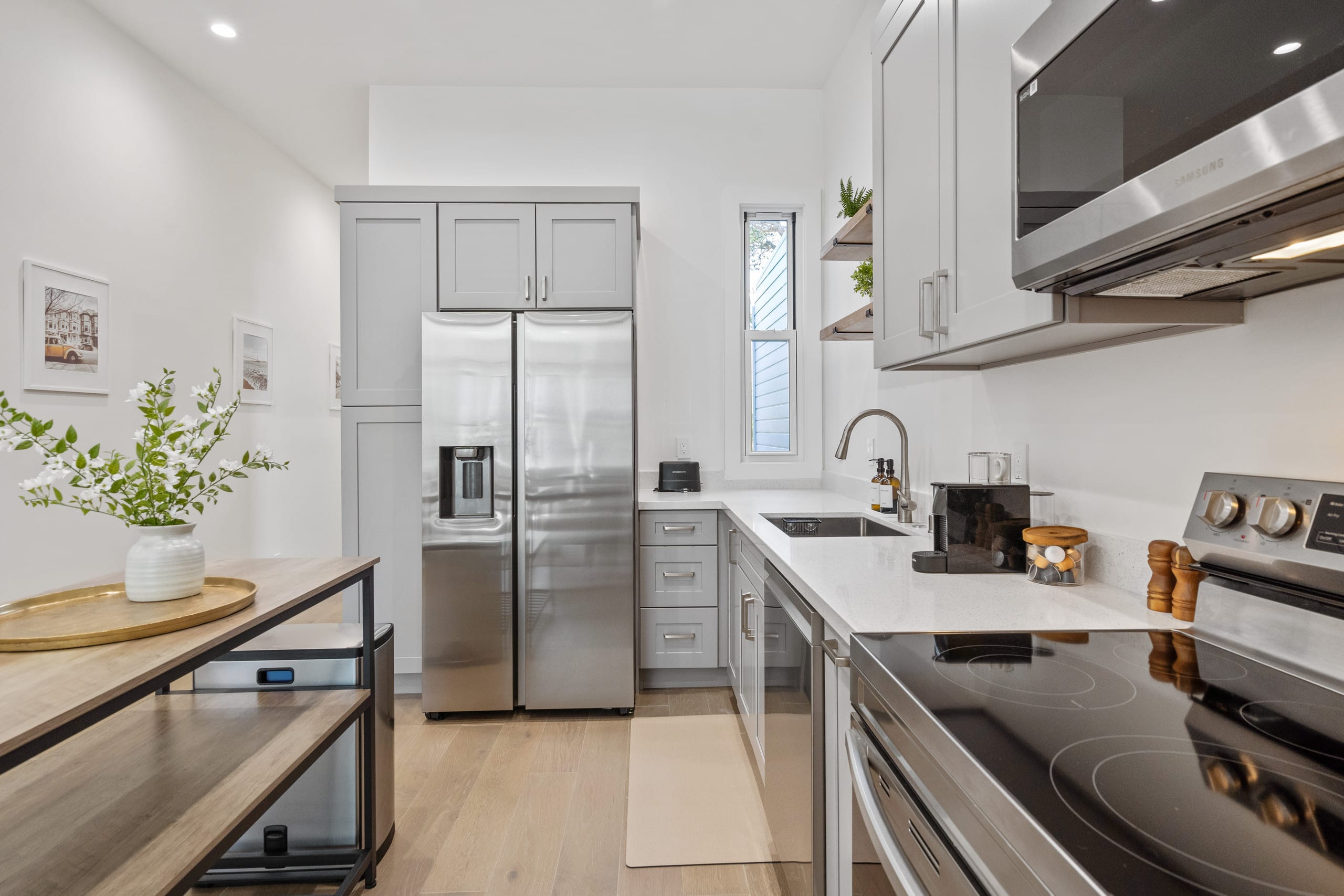 Townhouse in San Francisco · ★5.0 · 3 bedrooms · 3 beds · 2 baths - Image 8