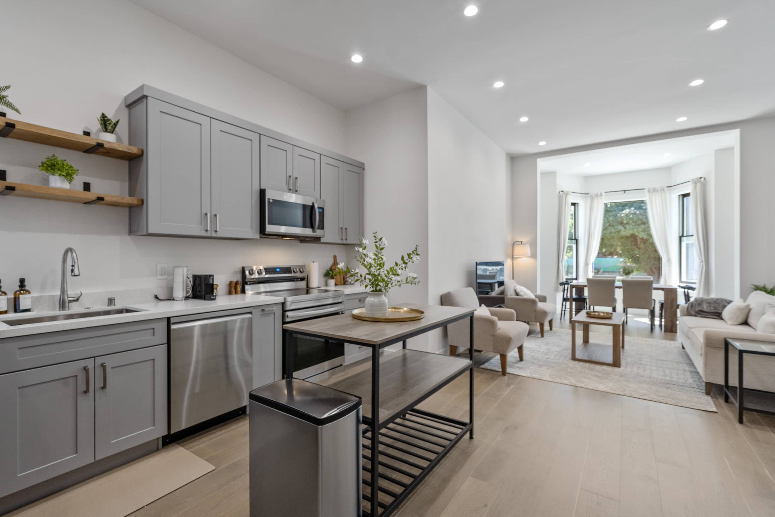 Townhouse in San Francisco · ★5.0 · 3 bedrooms · 3 beds · 2 baths - Image 6