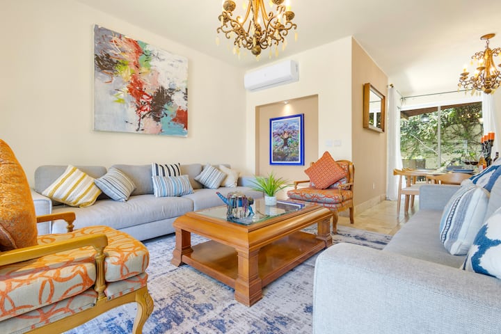 Great Location Spacious Villa - Arcade Room & Pool - Cabo San Lucas