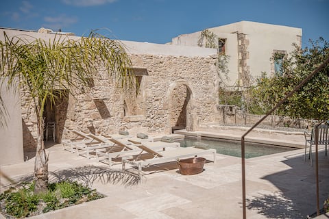 Corte Interna, free heated pool