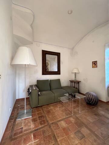 Symi, propriété classée dans un cadre exceptionnel gallery image 3