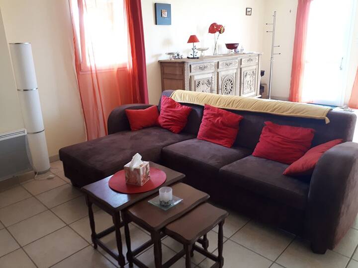 غرفة المعيشة