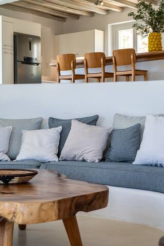 Velanos Villa Mykonos – 8 min from Super Paradise! gallery image 5